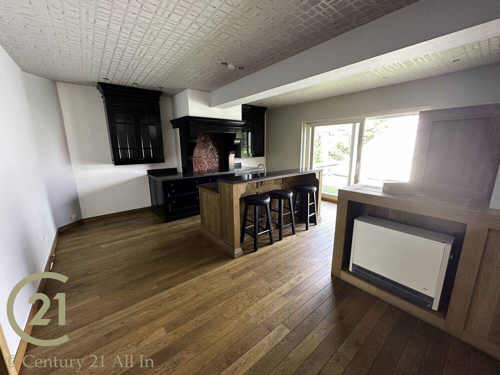 Kot à louer à Tournai 7500 375.00€ 4 chambres 210.00m² - annonce 581335