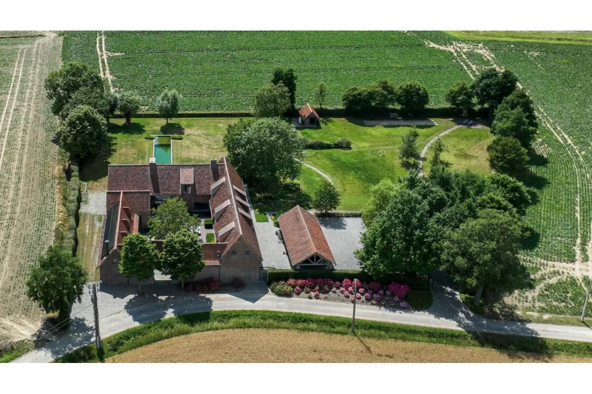 Maison à vendre à Dottignies 7711 0.00€ 4 chambres 654.00m² - annonce 583360