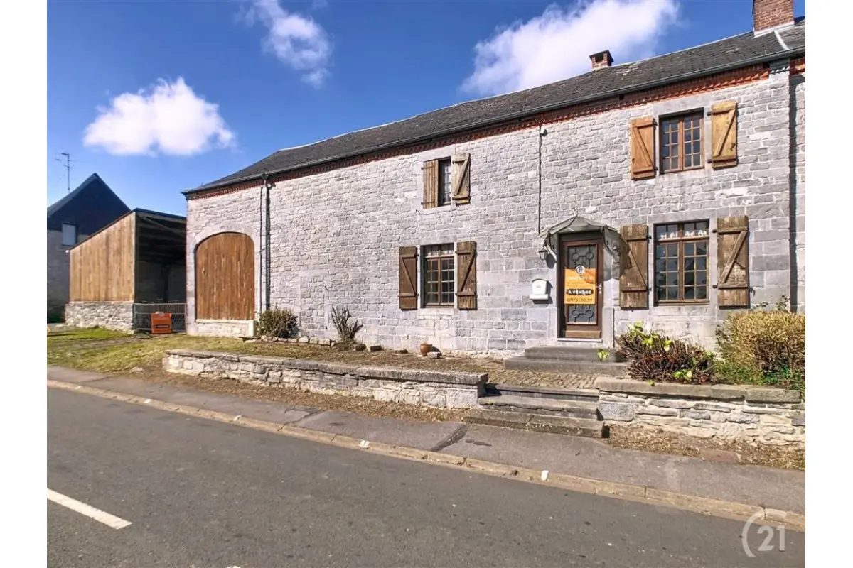 Ferme à vendre à Macon 6591 250000.00€ 3 chambres 177.00m² - annonce 583498