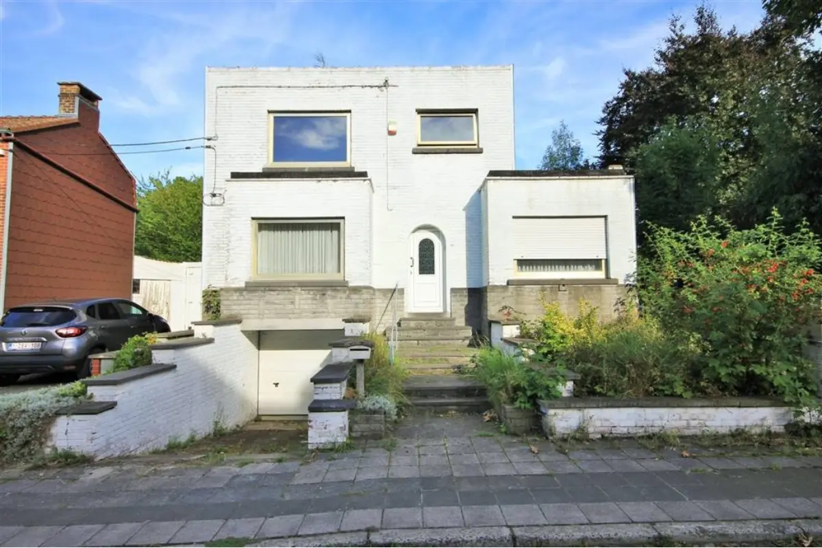 Maison à vendre à Roux 6044 159000.00€ 3 chambres 165.00m² - annonce 583355