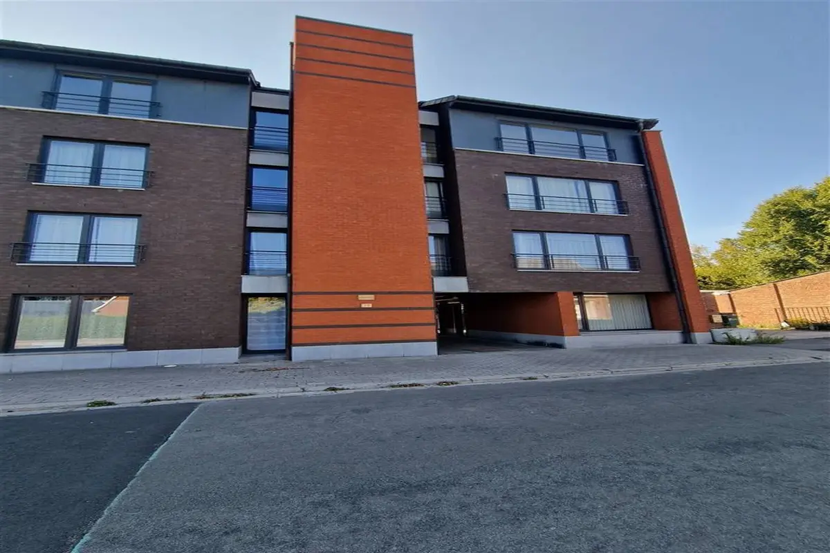 Appartement à à Saint-Ghislain 7330 900.00€ 1 chambres 72.60m² - annonce 583147