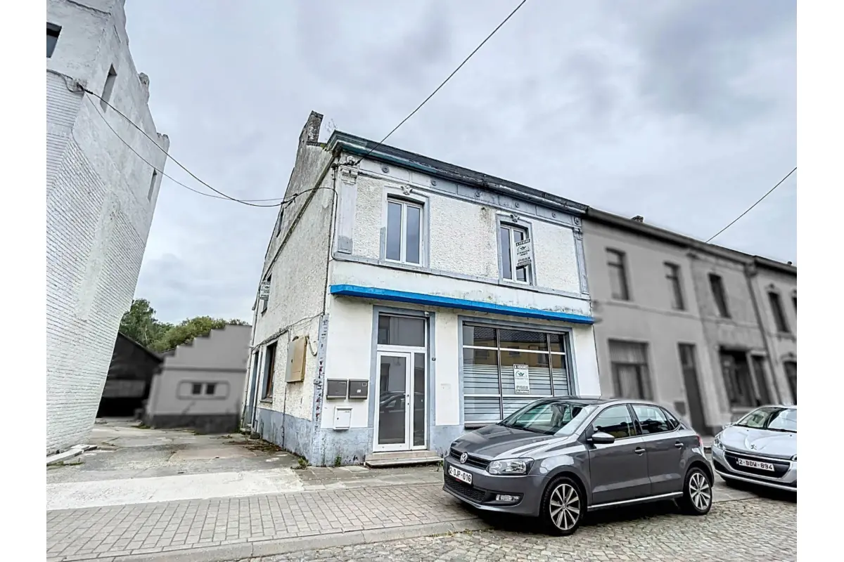 Maison à vendre à Aiseau-Presles 6250 89000.00€ 3 chambres 135.00m² - annonce 584254