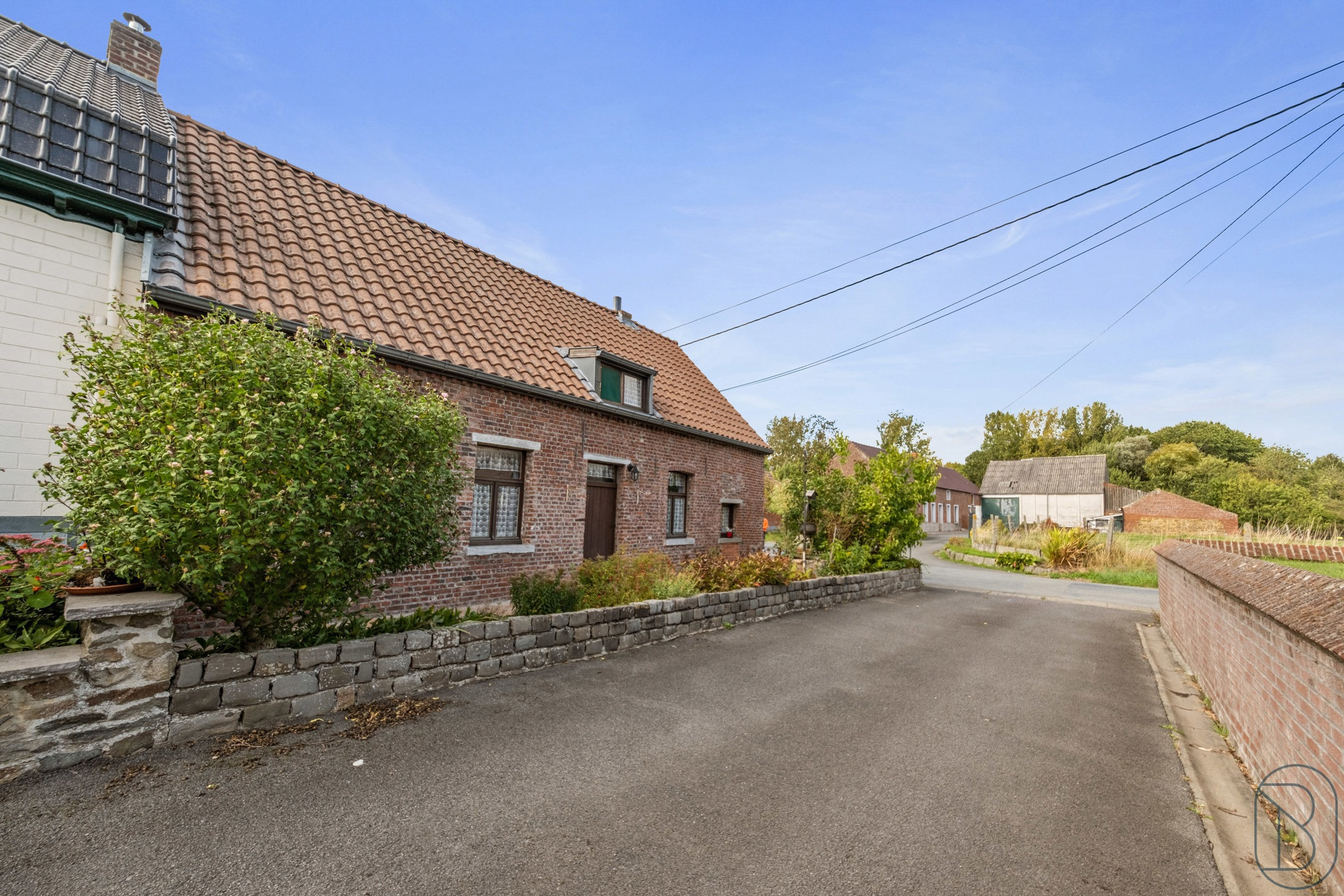 Maison à vendre à Isières 7822 185000.00€ 3 chambres 186.00m² - annonce 585624