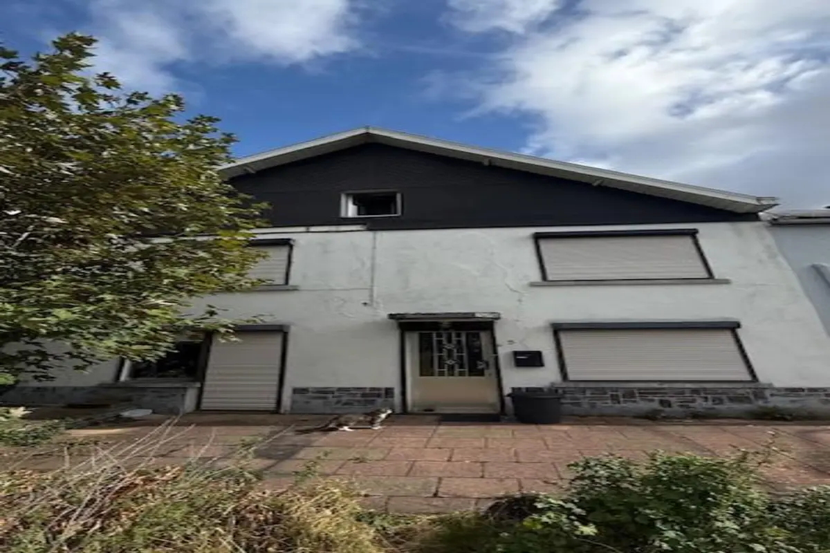 Maison à vendre à Fontaine-l'Evêque 6140 99000.00€ 3 chambres m² - annonce 585547