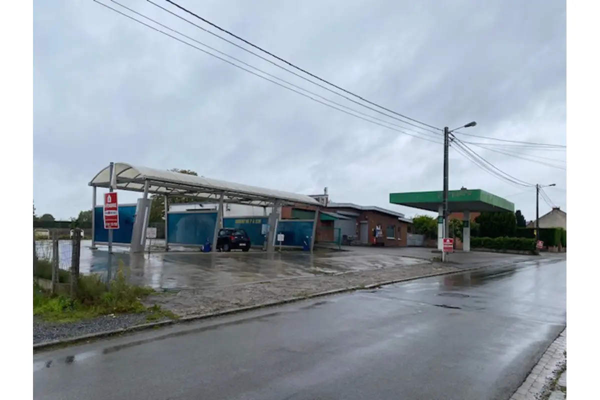 Commerce à vendre à Lambusart 6220 360000.00€  chambres 300.00m² - annonce 585273