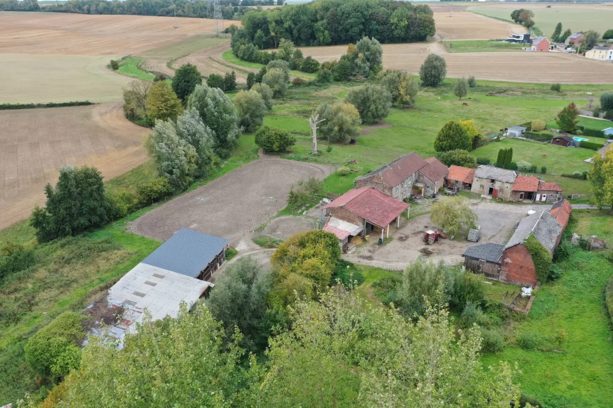 Maison à vendre à Pont-à-Celles 6230 790000.00€ 4 chambres 350.00m² - annonce 586362