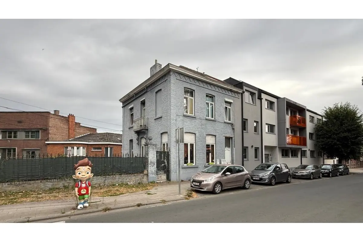 Immeuble de rapport - Immeuble à appartement à vendre à Mons 7000 200000.00€ 3 chambres 210.00m² - annonce 585901