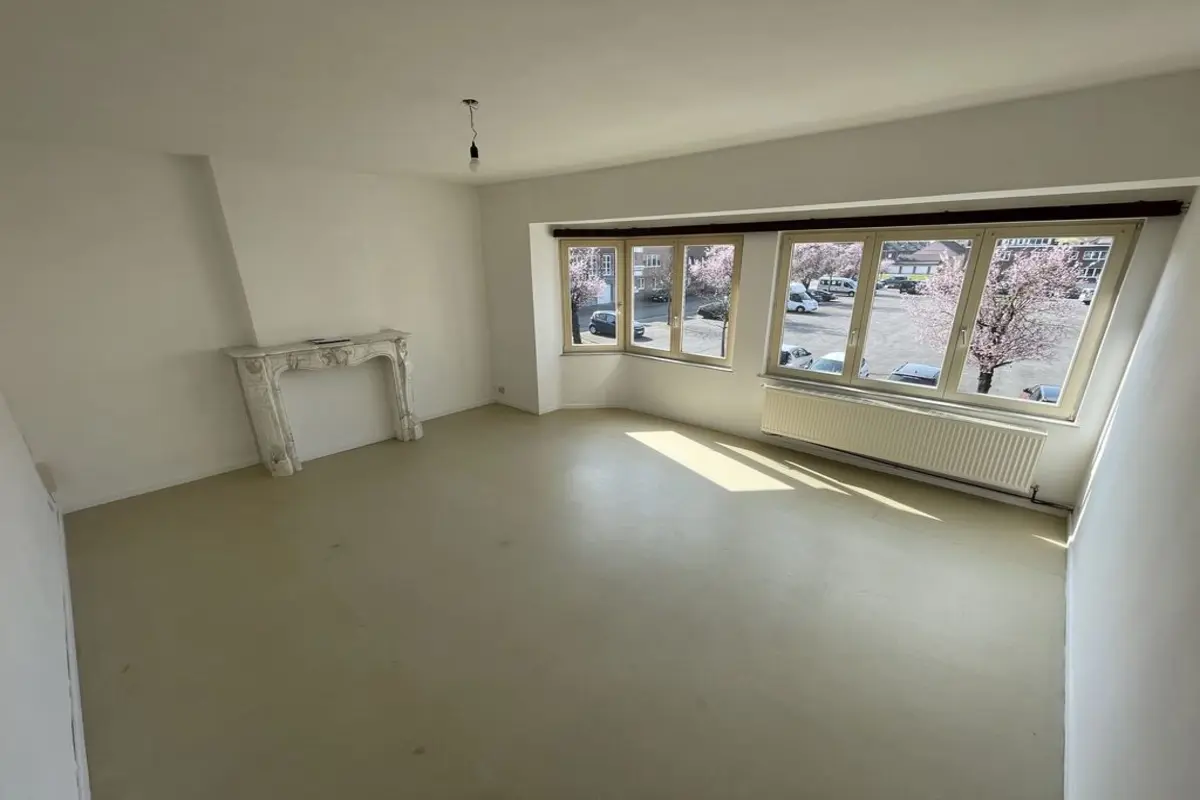 Appartement à louer à Couillet 6010 750.00€ 2 chambres m² - annonce 586499