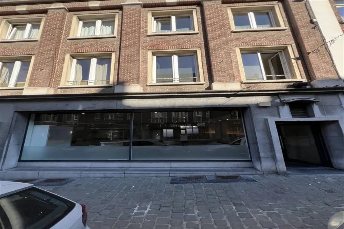 Commerce à louer à Tournai 7500 1500.00€  chambres 100.00m² - annonce 586345