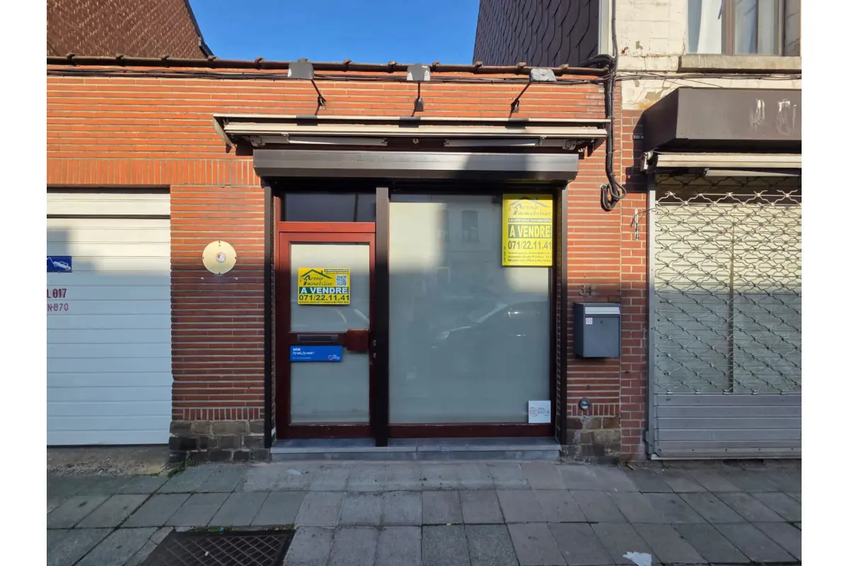 Commerce à vendre à Mont-sur-Marchienne 6032 79500.00€  chambres 40.00m² - annonce 585998