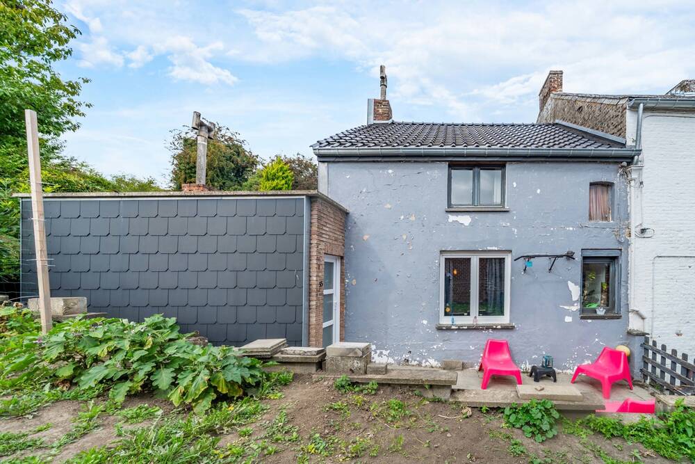 Maison à vendre à Montigny-le-Tilleul 6110 165000.00€ 2 chambres 102.00m² - annonce 587021