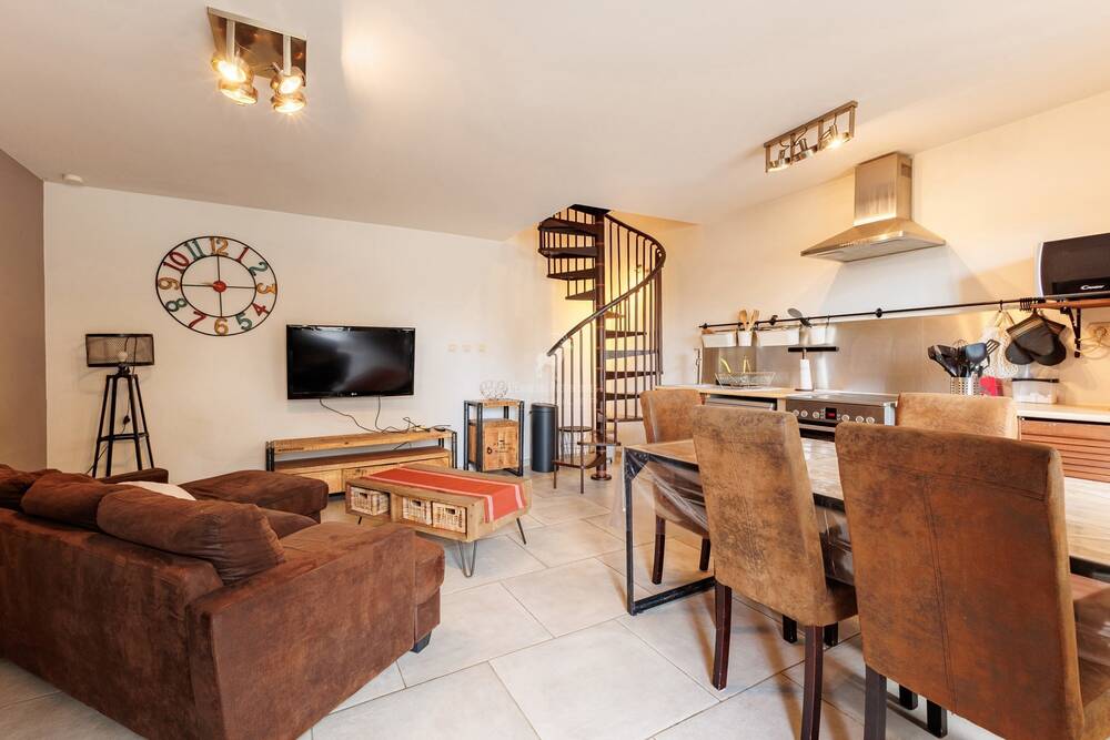 Maison à louer à Estinnes-au-Val 7120 775.00€ 1 chambres 84.00m² - annonce 587966