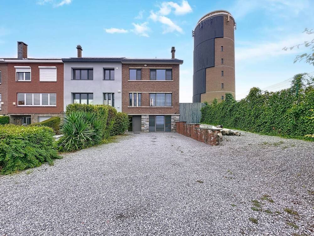 Maison à à Montignies-sur-Sambre 6061 349000.00€ 3 chambres 175.00m² - annonce 588575