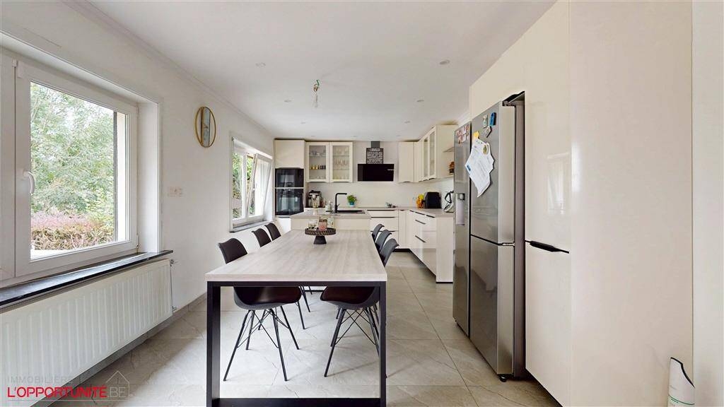 Maison à vendre à Marbaix 6120 299000.00€ 4 chambres 130.00m² - annonce 588434