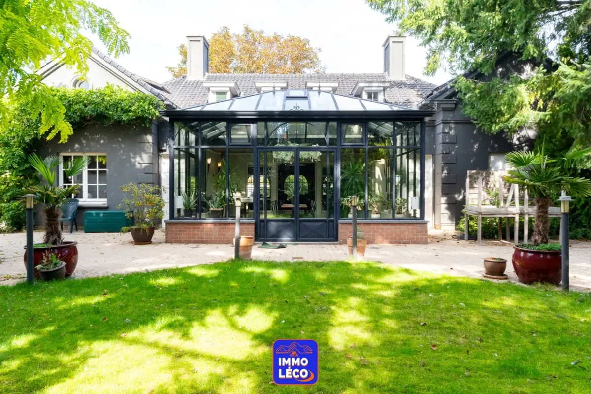 Commerce à vendre à Luingne 7700 640000.00€  chambres m² - annonce 588245