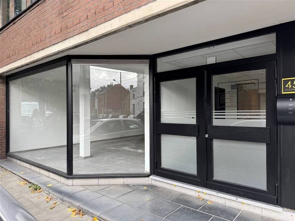 Commerce à  à Mons 7000 700.00€  chambres m² - annonce 588490