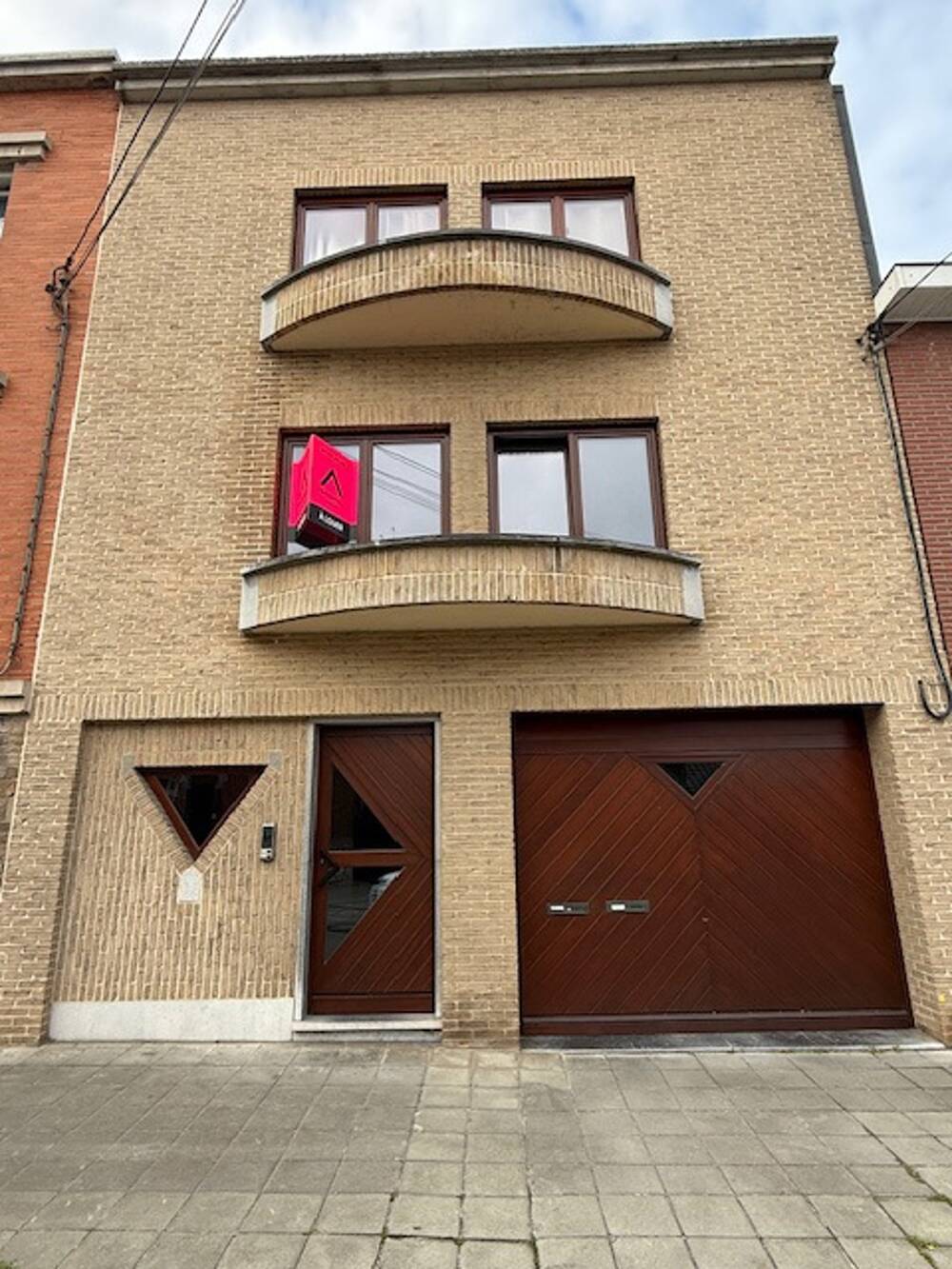 Appartement à louer à Châtelet 6200 930.00€ 2 chambres m² - annonce 589531