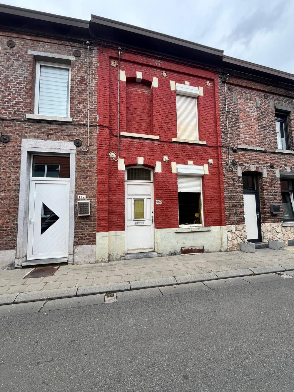Maison à vendre à La Louvière 7100 90000.00€ 2 chambres m² - annonce 589535