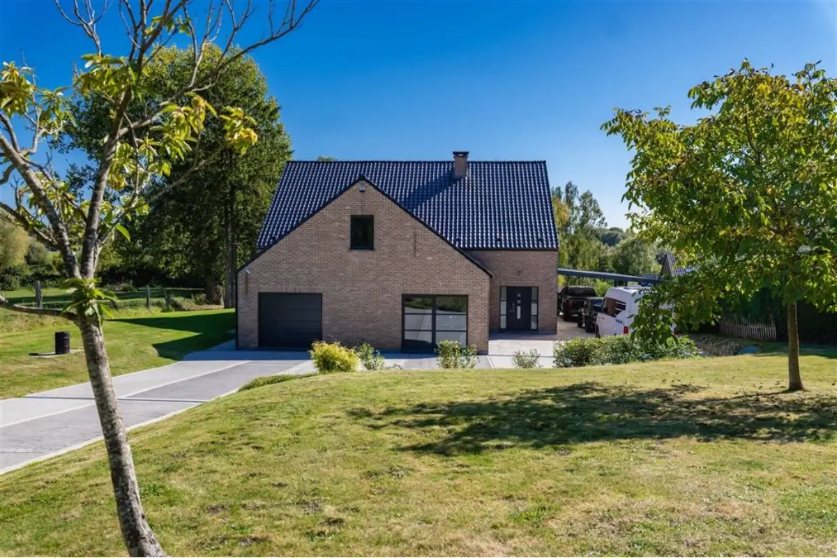 Maison à vendre à Gouy-lez-Piéton 6181 599000.00€ 4 chambres 300.00m² - annonce 589775