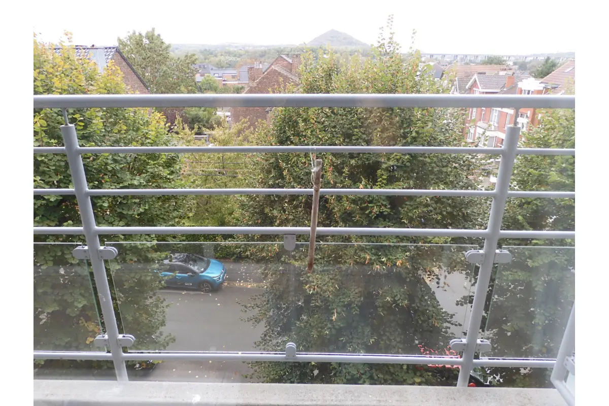 Appartement à vendre à Châtelet 6200 169000.00€ 2 chambres 93.00m² - annonce 590926