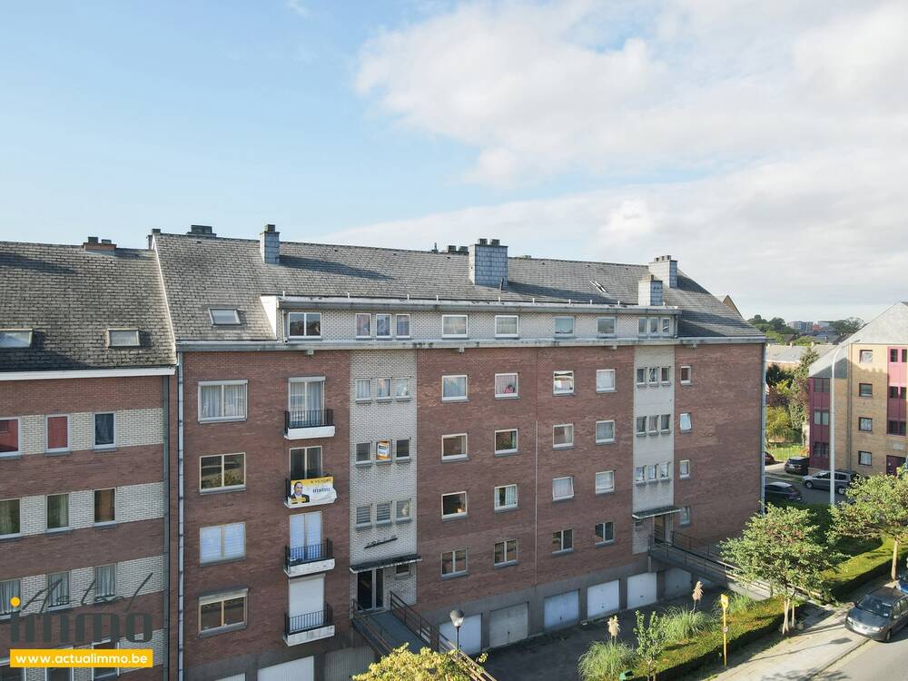 Appartement à vendre à La Louvière 7100 110000.00€ 1 chambres 69.00m² - annonce 591777