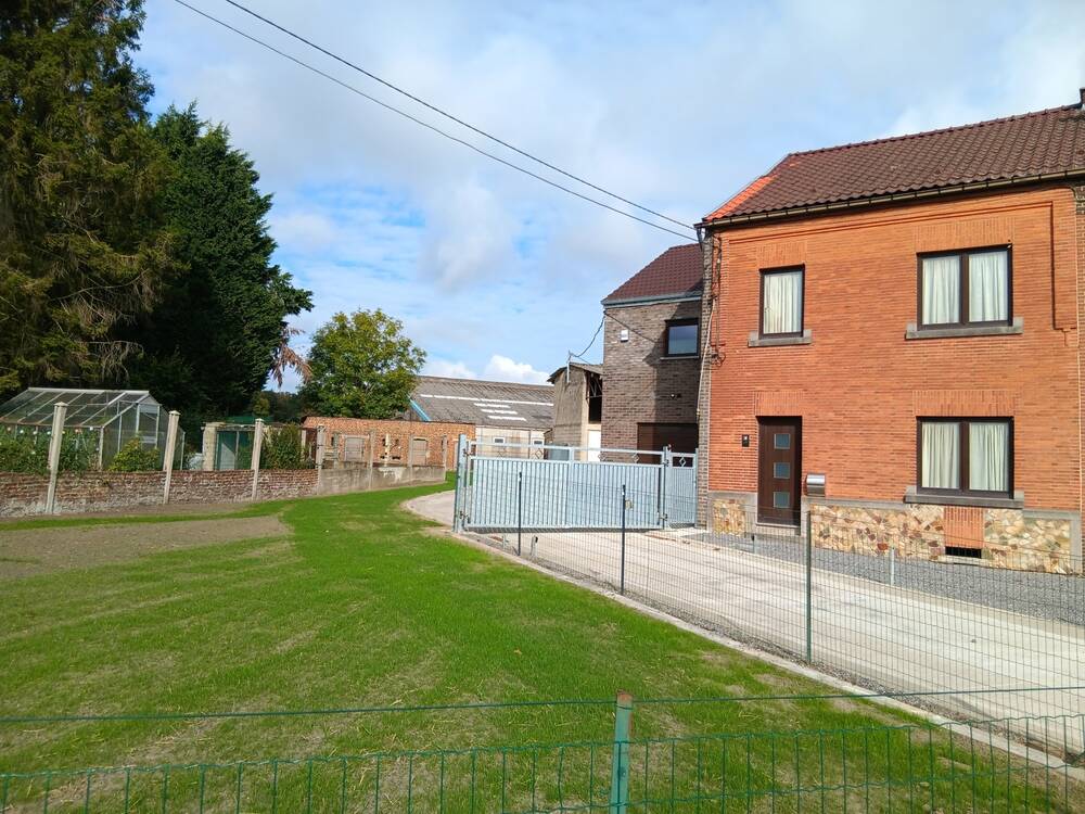 Maison à  à Sambreville 5060 1300.00€ 3 chambres m² - annonce 591635