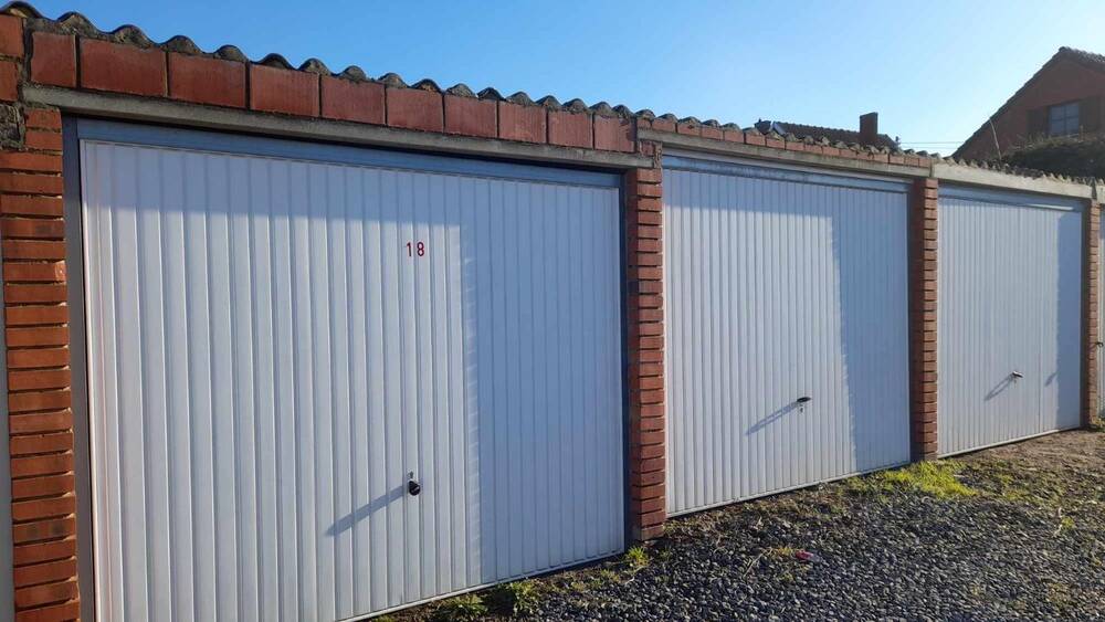Parking / garage à vendre à Jemappes 7012 115000.00€  chambres m² - annonce 591470