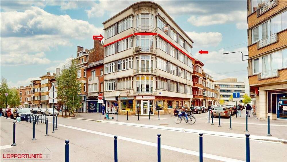 Appartement à vendre à Charleroi 6000 149000.00€ 4 chambres 167.00m² - annonce 591880