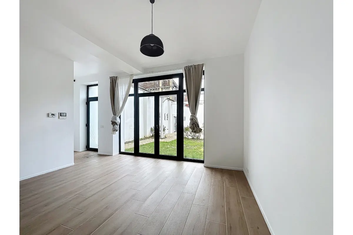 Maison à louer à Tournai 7500 1150.00€ 4 chambres 142.00m² - annonce 591978