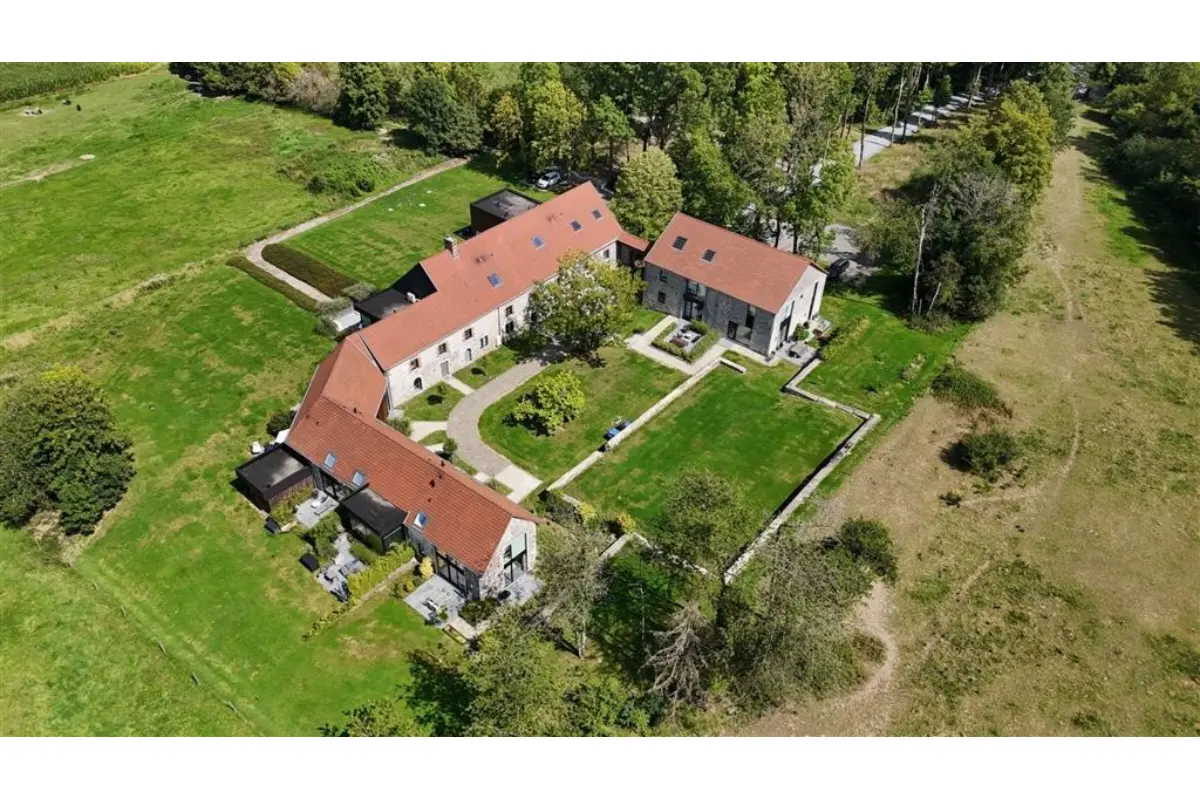 Maison à vendre à Gougnies 6280 400000.00€ 3 chambres 207.00m² - annonce 591189