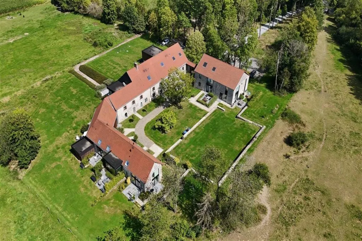 Maison à vendre à Gougnies 6280 400000.00€ 3 chambres 207.00m² - annonce 591189