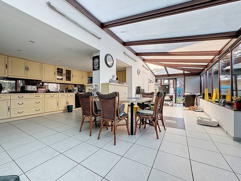 Maison à vendre à Néchin 7730 155000.00€ 4 chambres 235.00m² - annonce 592958