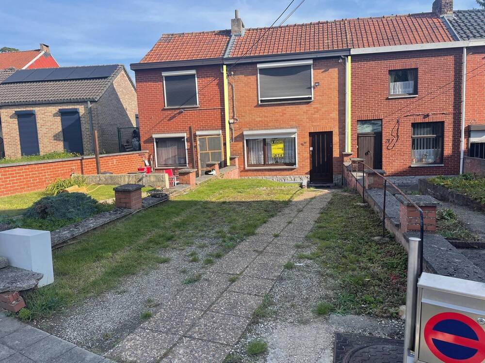 Maison à vendre à Jumet 6040 109500.00€ 2 chambres 145.00m² - annonce 592474