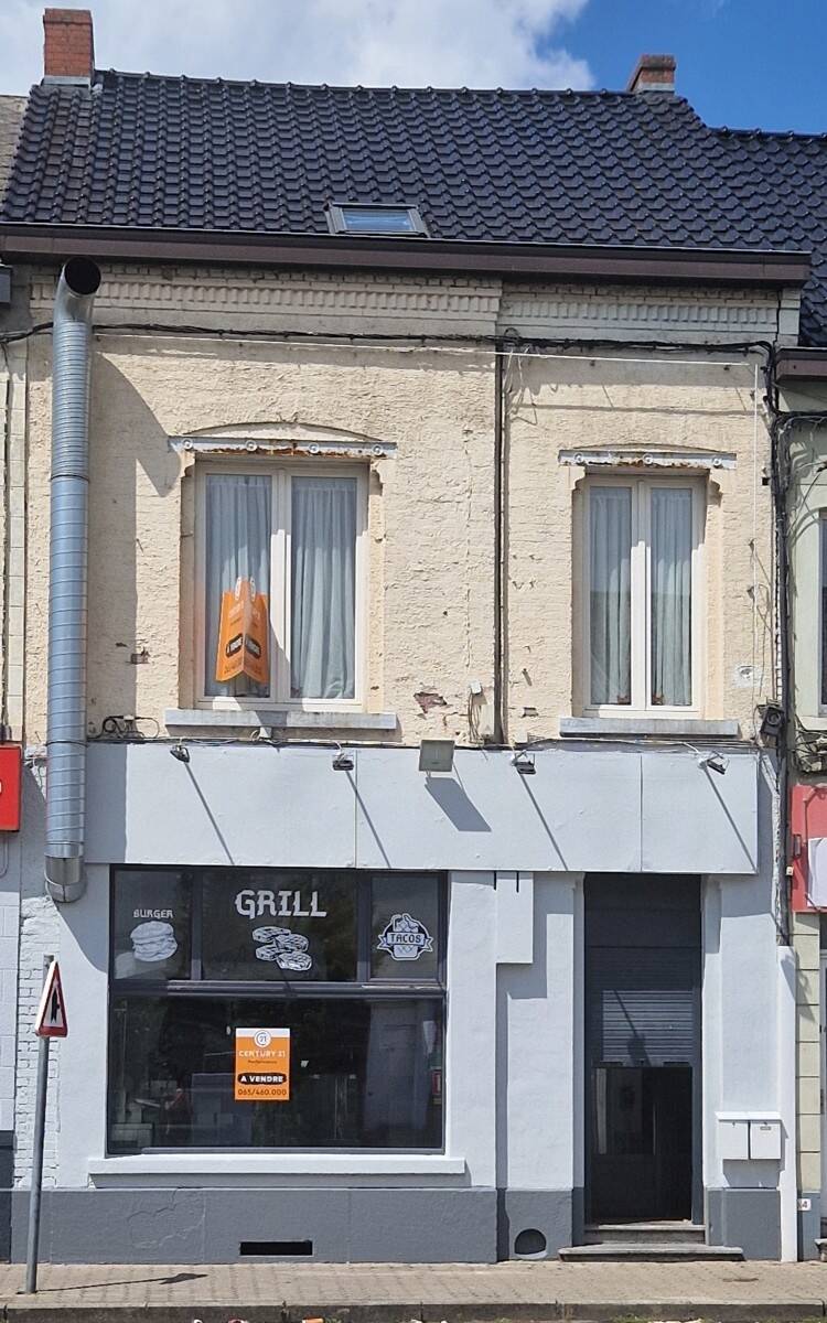 Immeuble de rapport - Immeuble à appartement à vendre à Quiévrain 7380 155000.00€ 2 chambres 210.00m² - annonce 592979