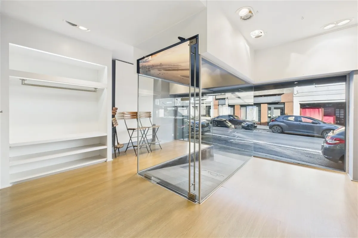 Commerce à vendre à Mouscron 7700 199000.00€ 2 chambres m² - annonce 592915