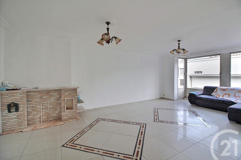 Appartement à vendre à Charleroi 6000 99000.00€ 2 chambres 70.00m² - annonce 593014