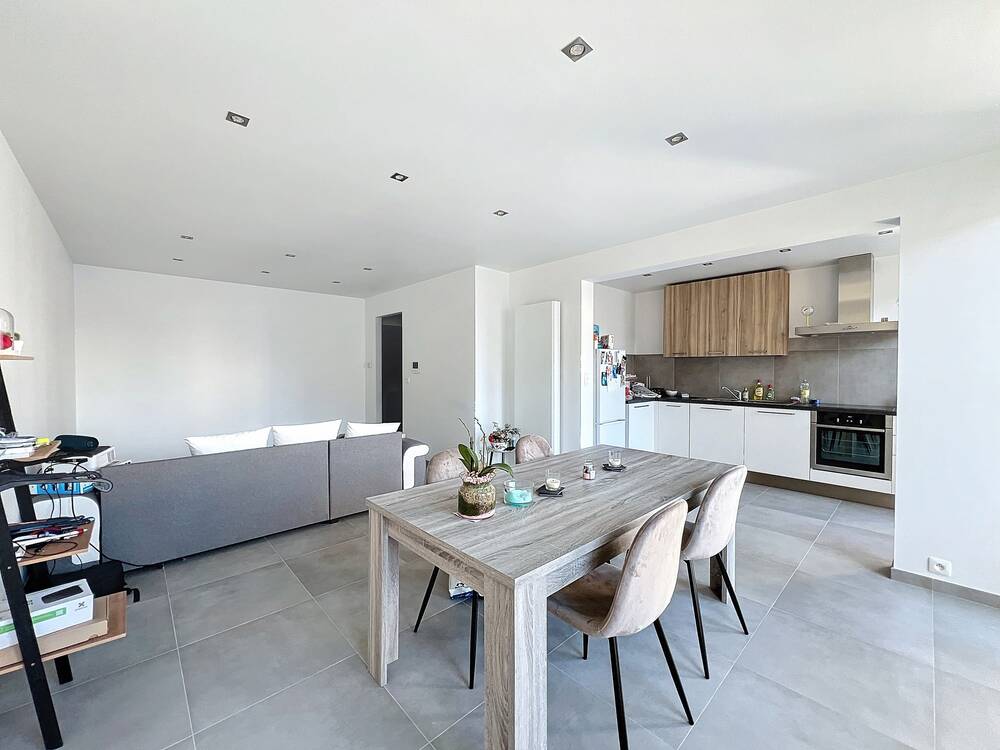 Appartement à à Manage 7170 895.00€ 2 chambres 85.00m² - annonce 593479