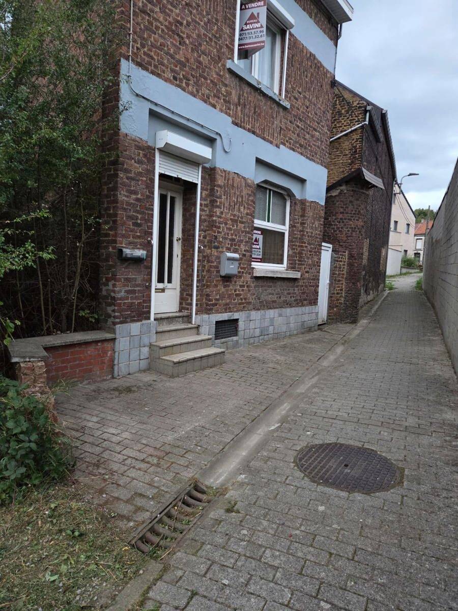 Maison à vendre à Gilly 6060 89000.00€ 2 chambres 94.00m² - annonce 593963