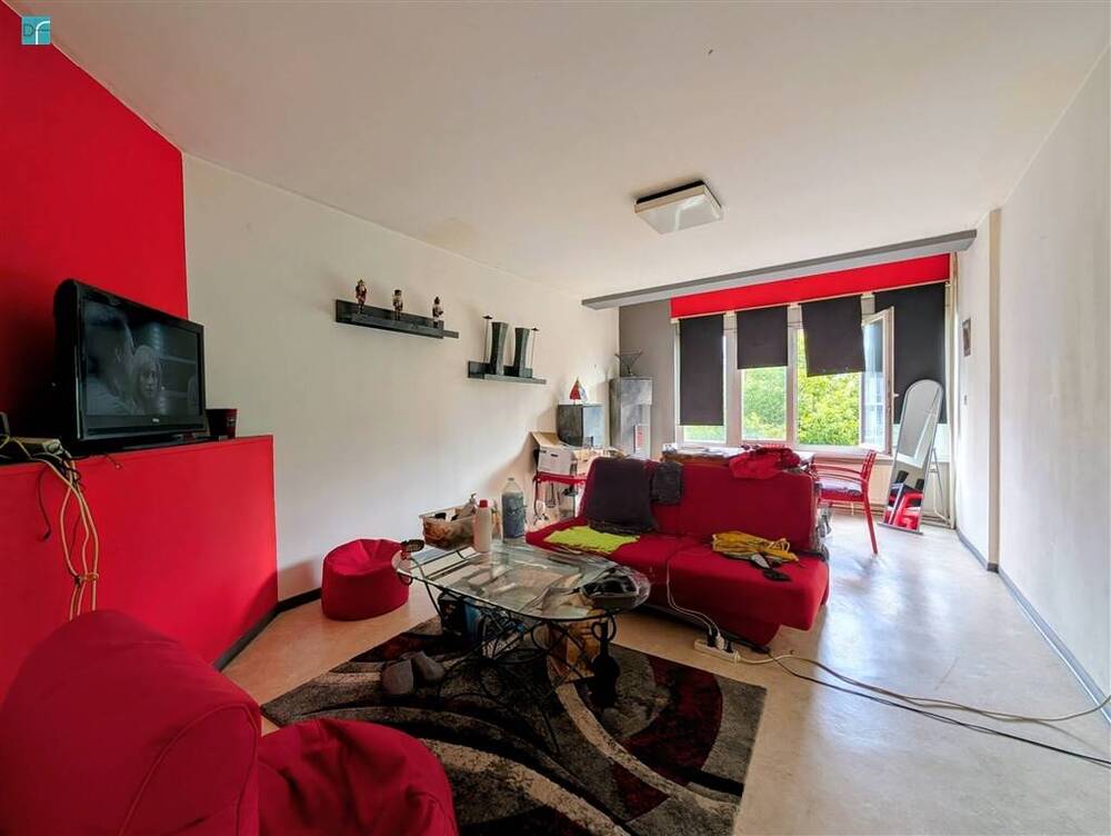 Appartement à vendre à Charleroi 6000 106000.00€ 1 chambres 76.00m² - annonce 593892