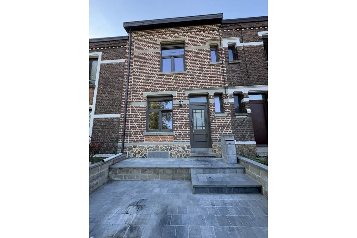 Maison à louer à Manage 7170 1050.00€ 2 chambres m² - annonce 594427