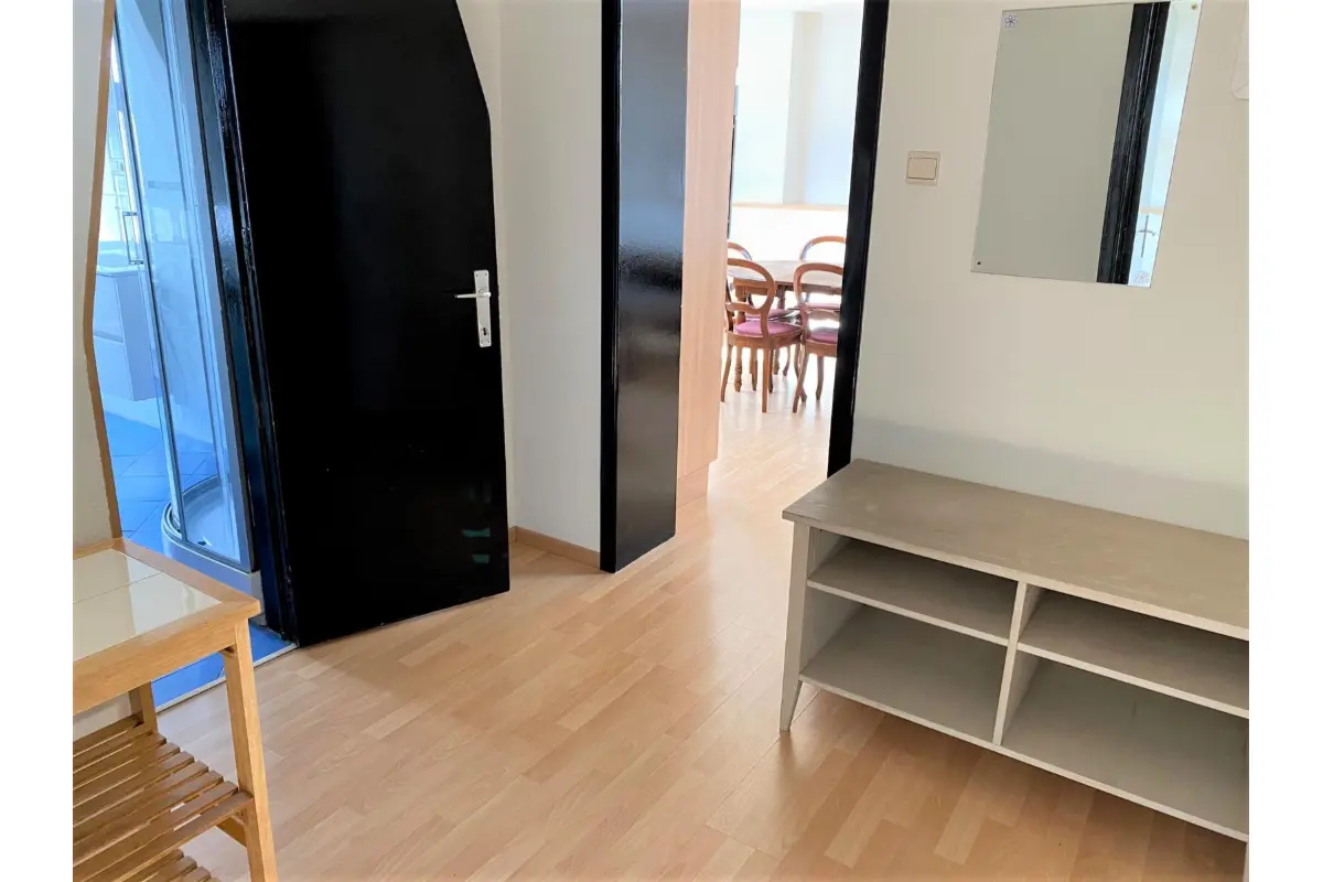 Appartement à louer à Lodelinsart 6042 690.00€ 2 chambres 63.00m² - annonce 594425