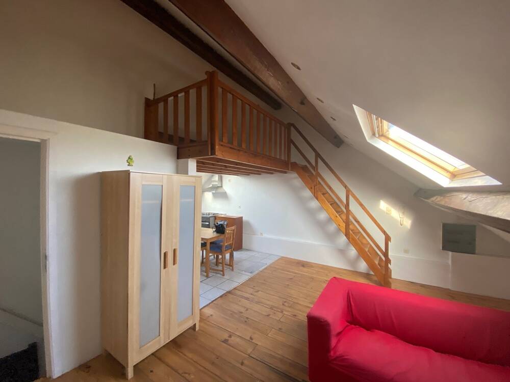 Studio à louer à Couillet 6010 540.00€  chambres 23.18m² - annonce 594424