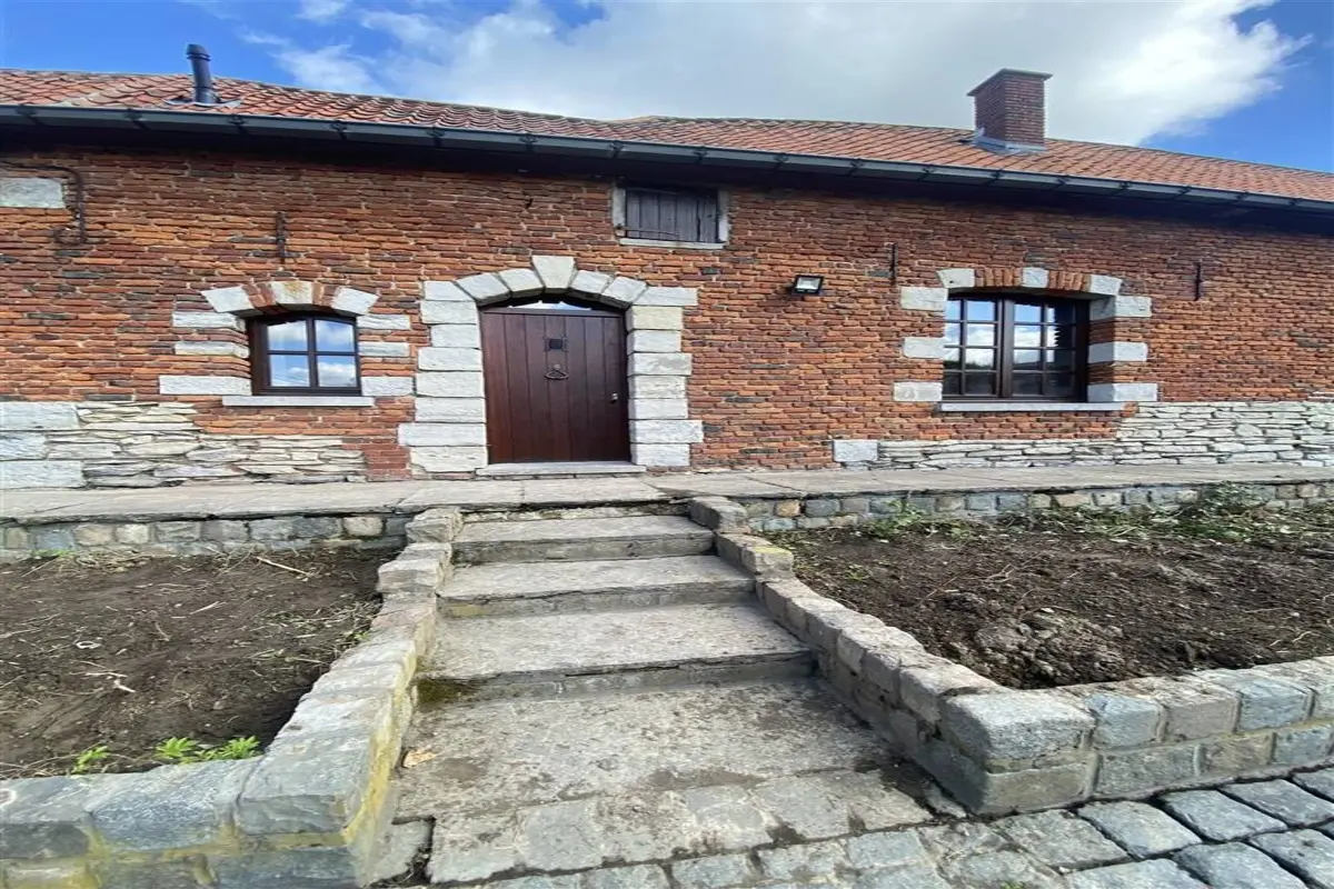 Maison à louer à Willemeau 7506 1400.00€ 4 chambres 222.00m² - annonce 595447