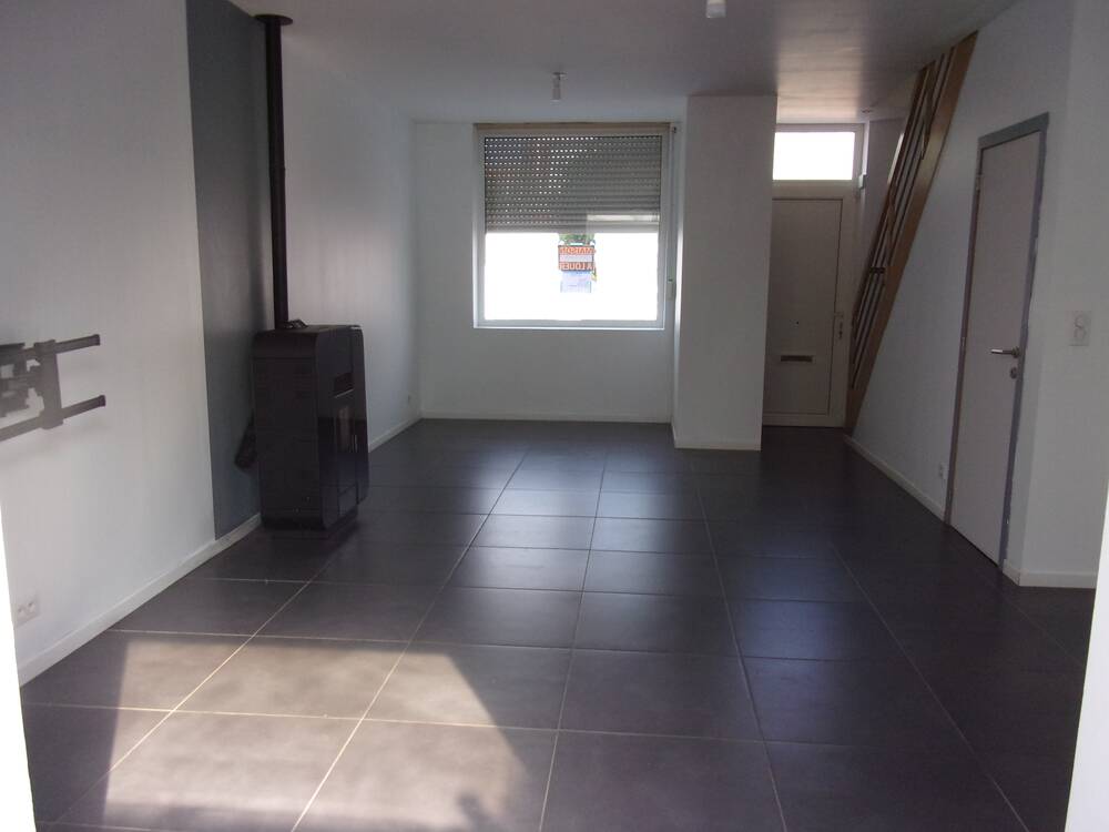 Maison à louer à Mouscron 7700 825.00€ 3 chambres 107.00m² - annonce 595393