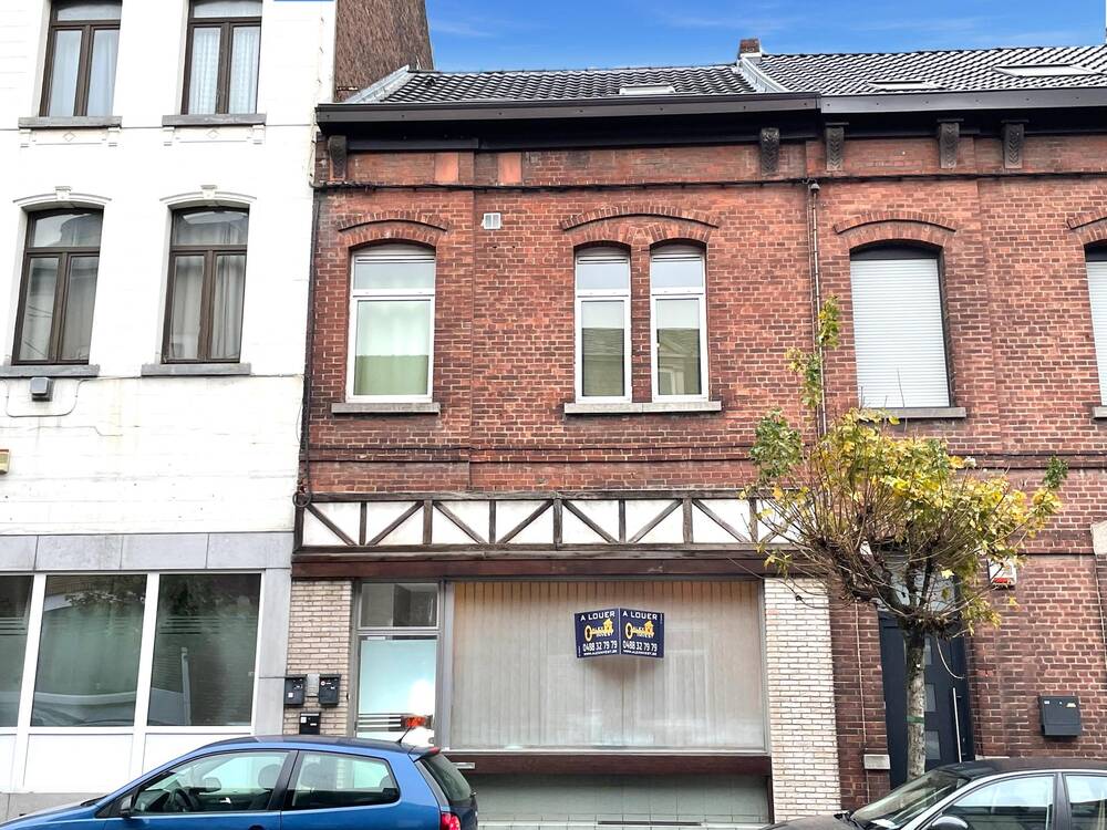 Commerce à à La Louvière 7100 500.00€ chambres 16.00m² - annonce 595892