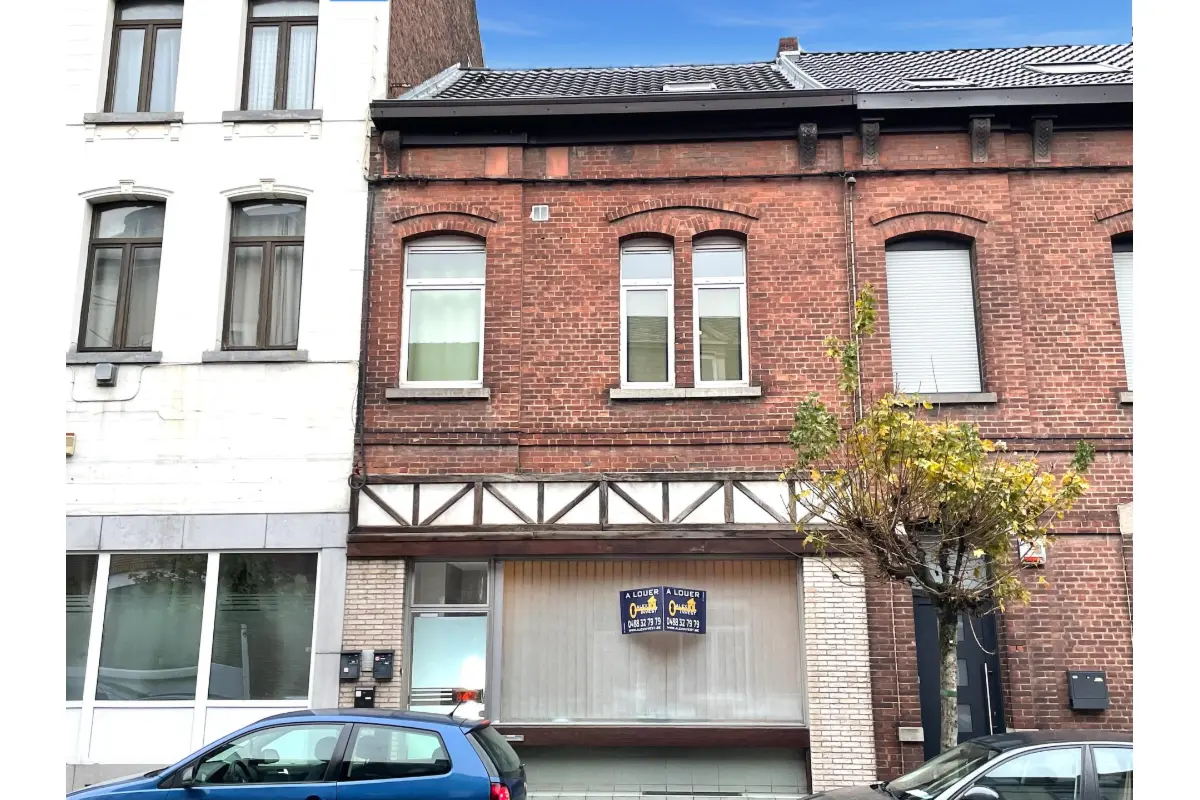 Commerce à louer à La Louvière 7100 500.00€  chambres 16.00m² - annonce 595892