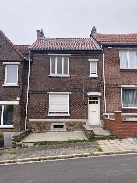 Maison à vendre à Marchienne-au-Pont 6030 65000.00€ 3 chambres m² - annonce 596620