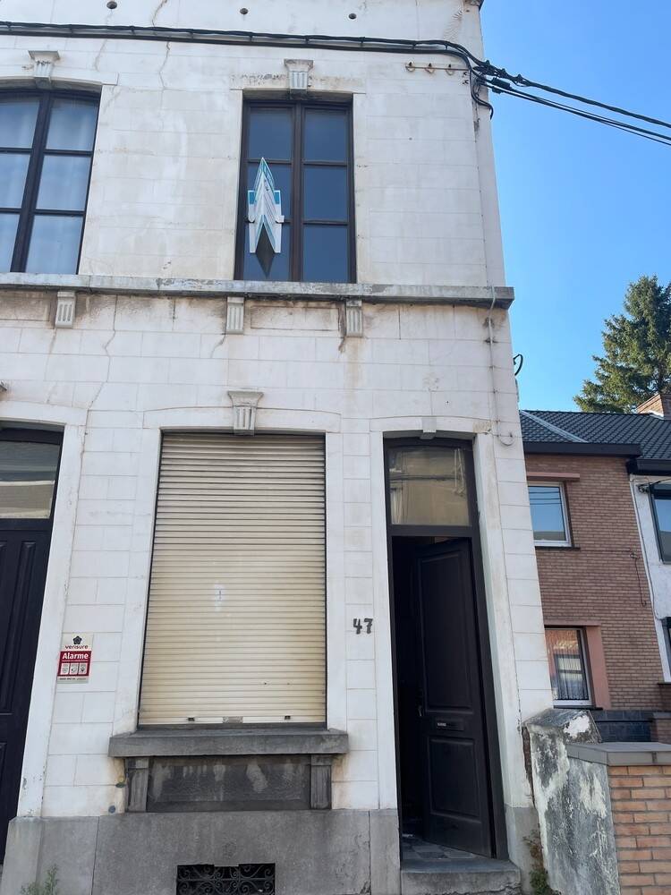 Maison à vendre à Lodelinsart 6042 39000.00€ 1 chambres 43.00m² - annonce 595803