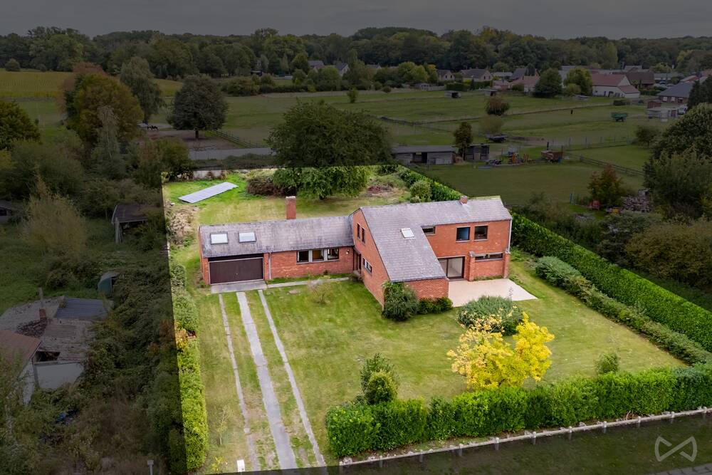 Maison à à Villerot 7334 395000.00€ 4 chambres 194.00m² - annonce 596429