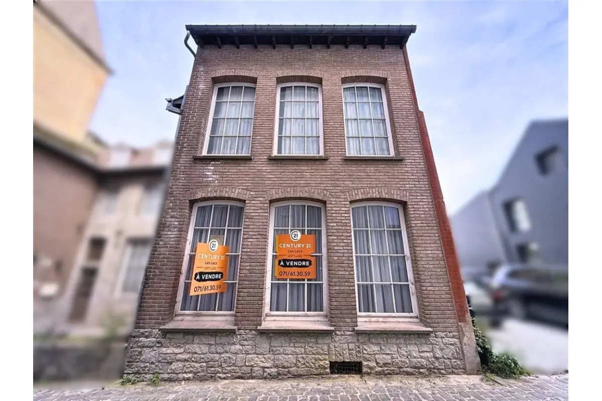 Maison à vendre à Chimay 6460 130000.00€ 3 chambres 166.00m² - annonce 596125